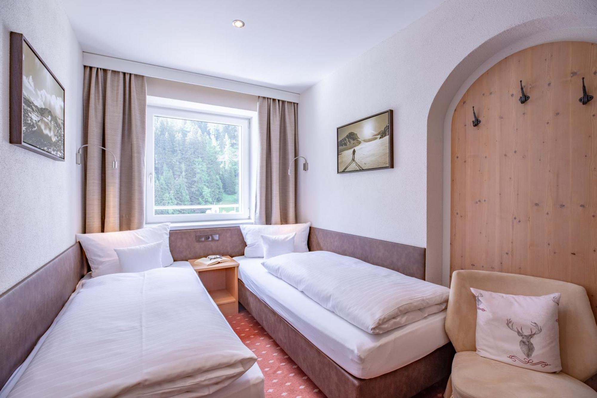 Patteriol Apart-Hotel-Garni Sankt Anton am Arlberg Exterior foto